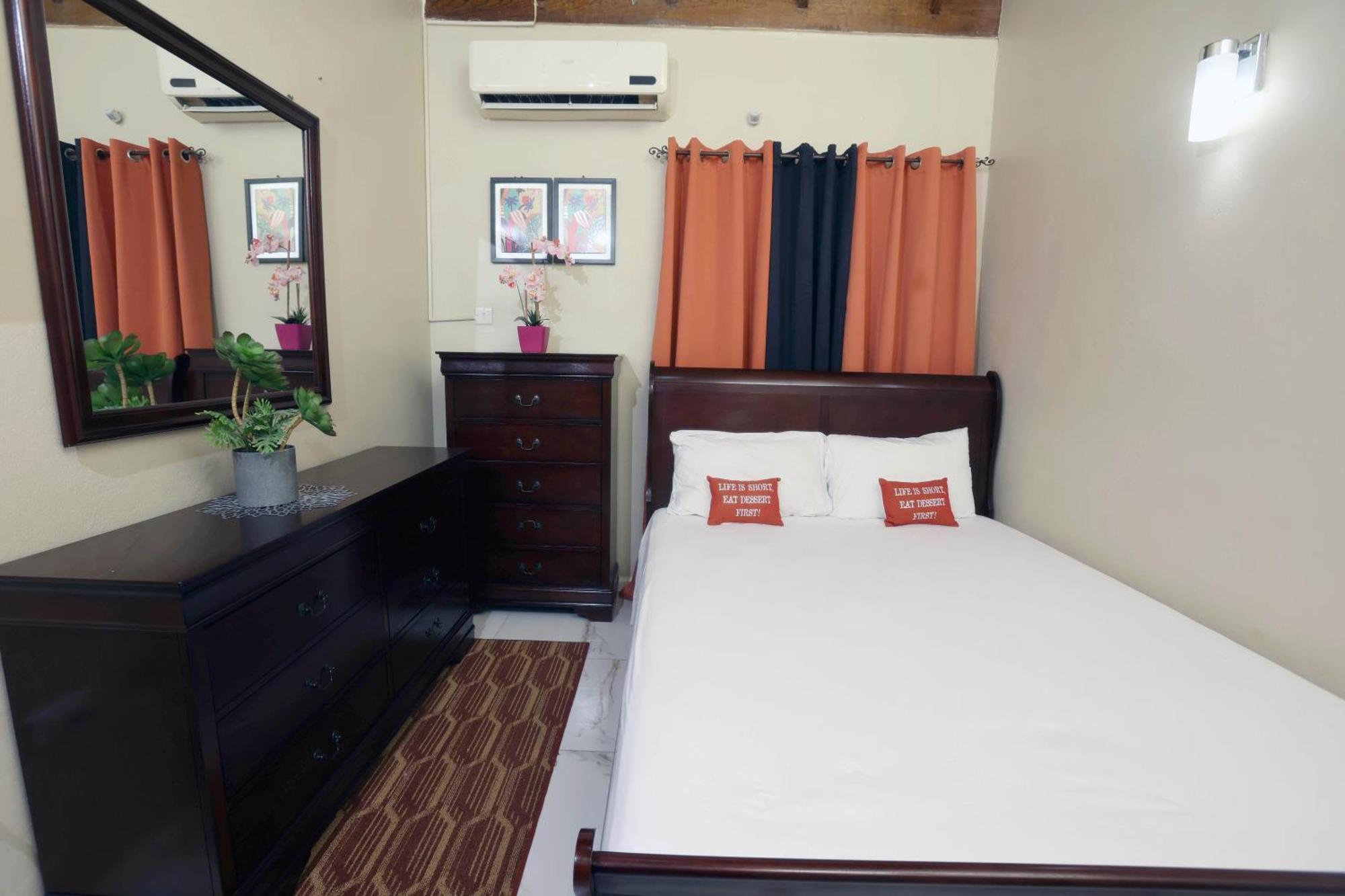 Spacious Luxury 3 Bed Rooms In Kingston Luaran gambar