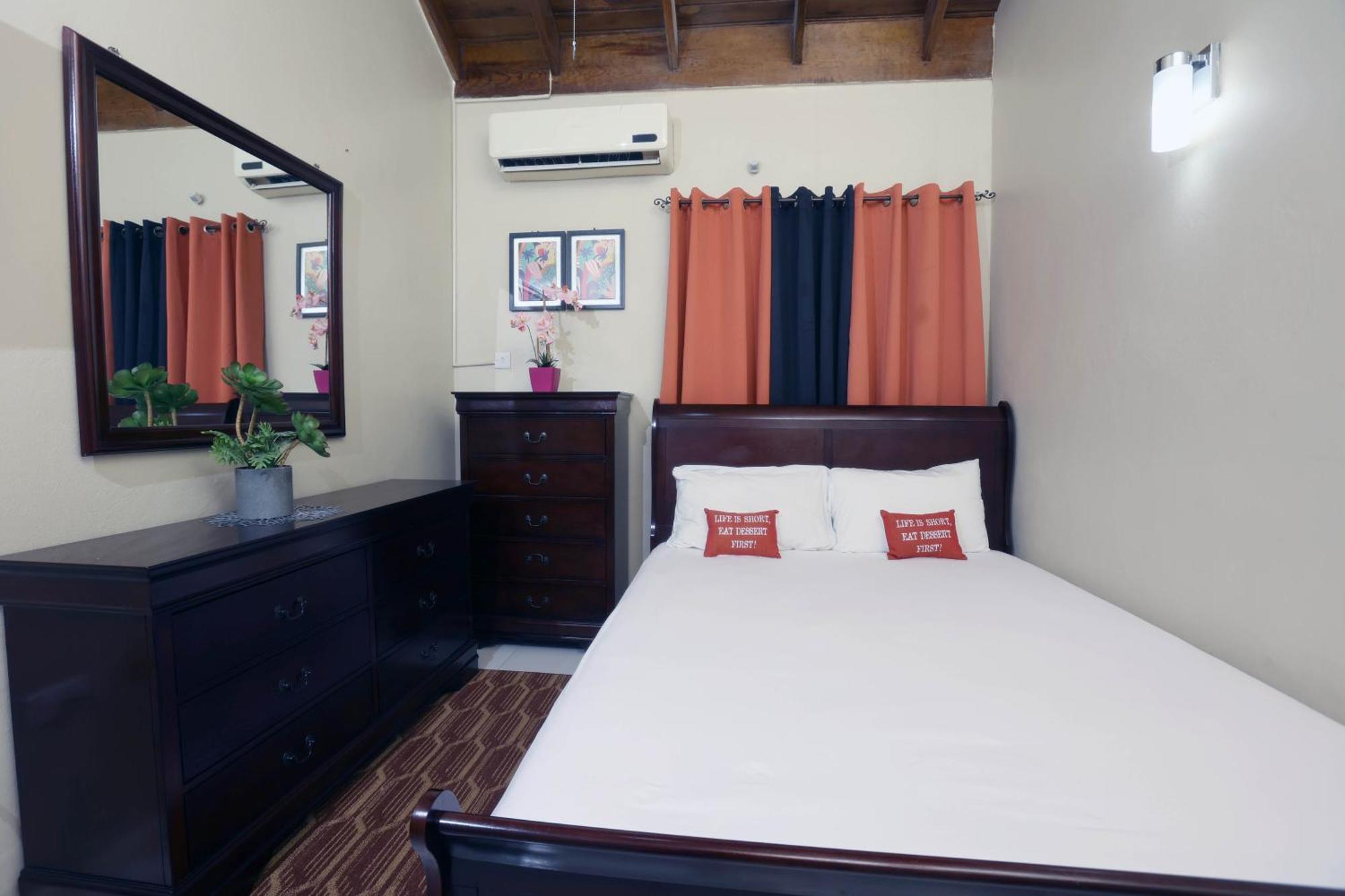 Spacious Luxury 3 Bed Rooms In Kingston Luaran gambar