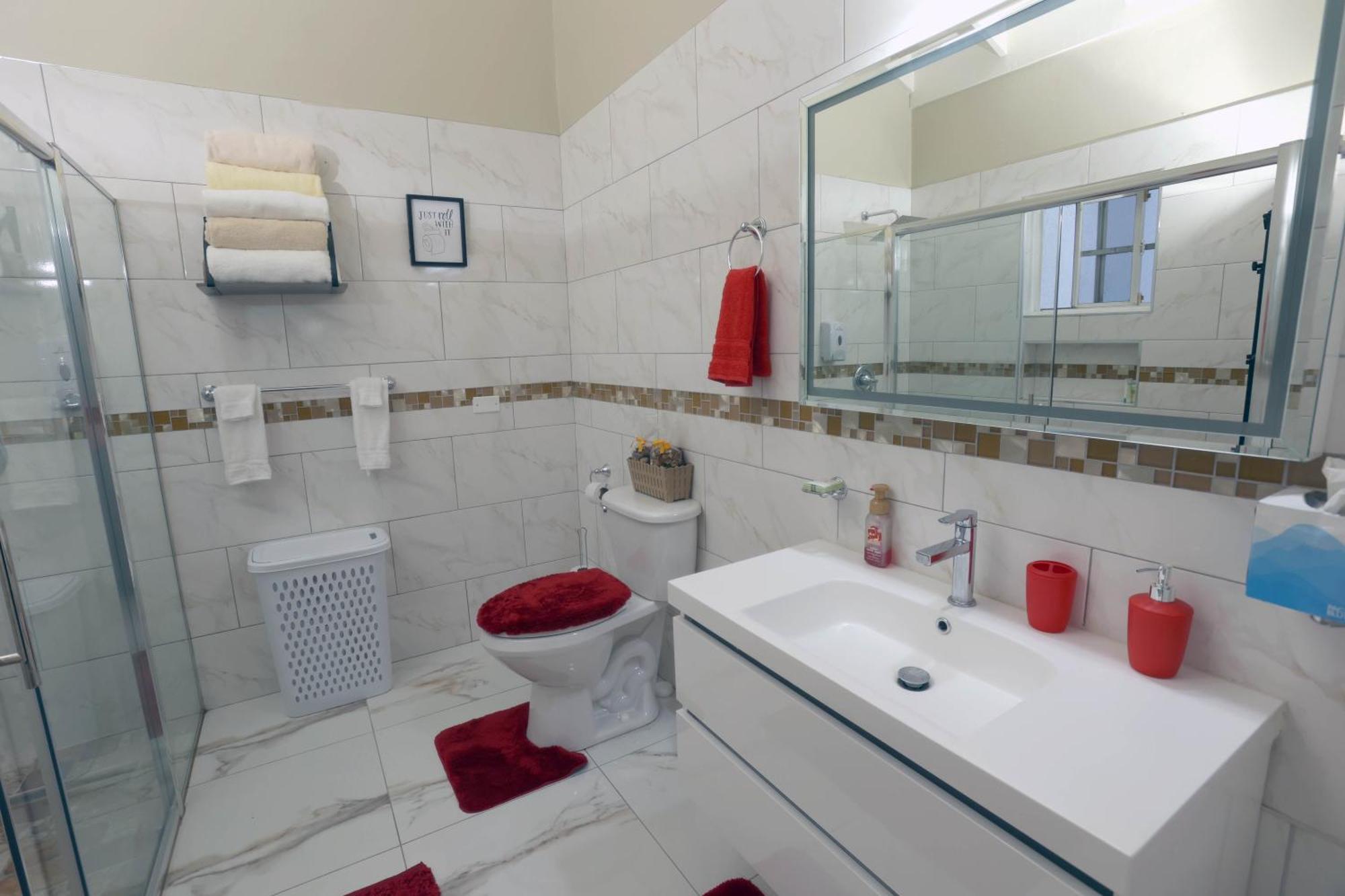 Spacious Luxury 3 Bed Rooms In Kingston Luaran gambar
